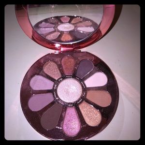 Tarte eyeshadow palette